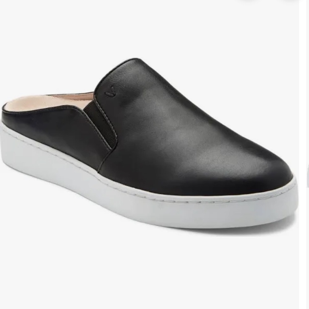Vionic Black Leather Dakota Mules Slides Sneakers sz 8.5